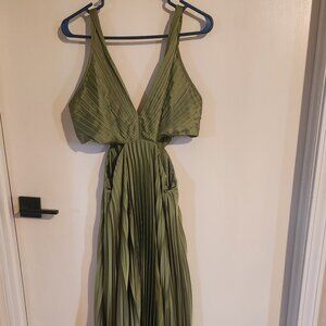 Abercrombie &Fitch Satin pleated dress